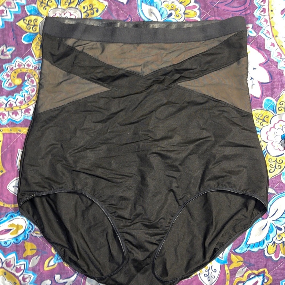 Medium Hold Shapewear